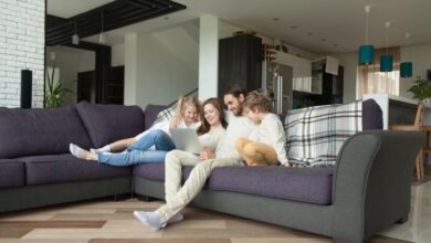 Furniture right choose infographic expand click