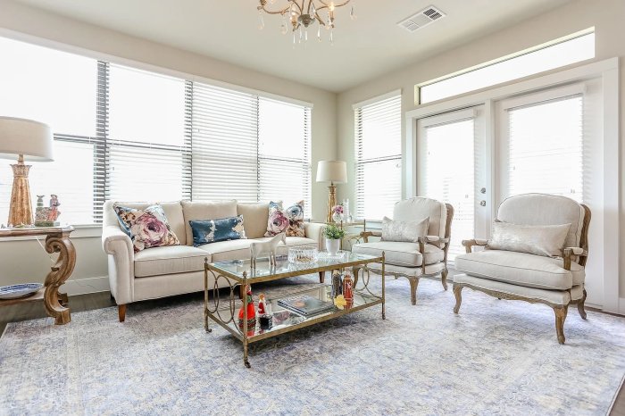How to Choose the Right Rug for Any Room