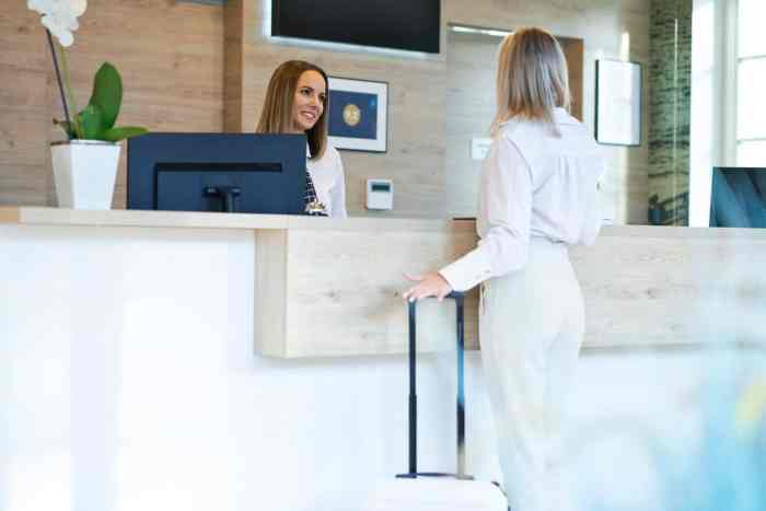 How to Get Free Nights with Hotel Reward Programs
